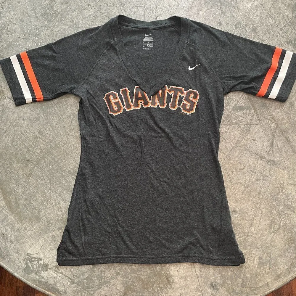 Nike San Francisco Giants Baseball Tee Shirt Womens Small Charcoal Gray Orange